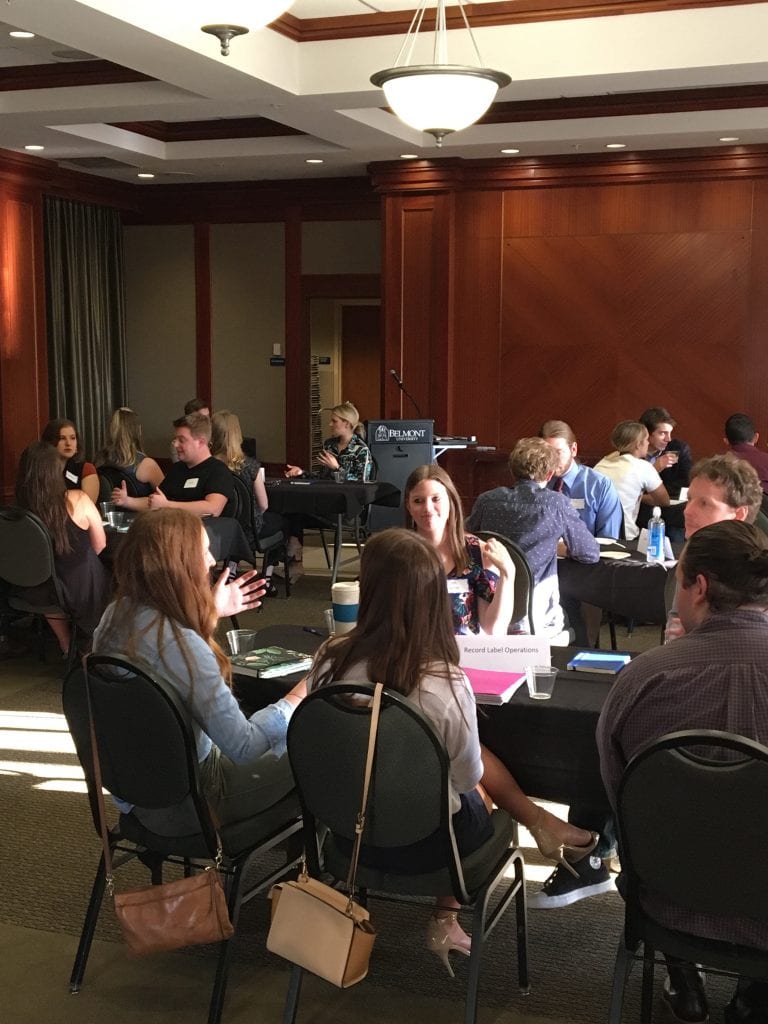 Experts Provide Last Minute Career Advice to Upcoming Grads