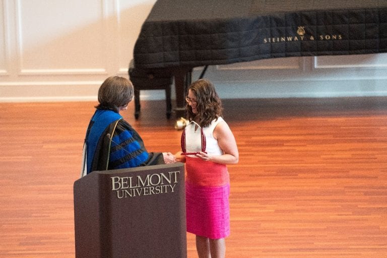 Physical Therapy Names Alumna Shearer Kidder as 2018 Outstanding Alumnus