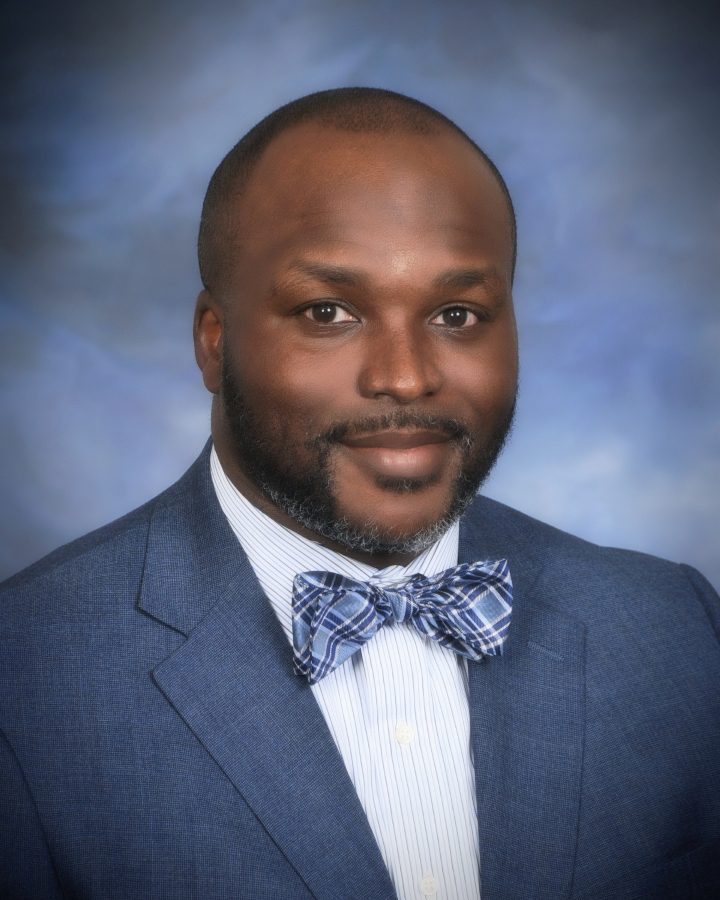 Belmont Alumnus Serves as Superintendent of Hamilton County Schools