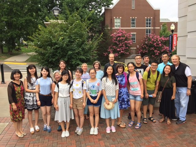 Asian Studies Department Hosts International Student Group