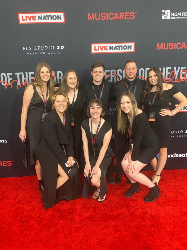 Belmont Service Corps Students Volunteer at GRAMMY Events