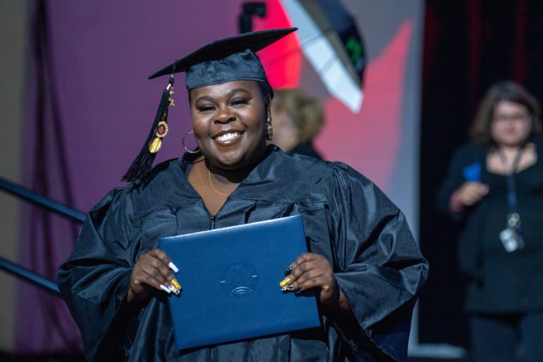 Belmont Celebrates 2022 August Commencement